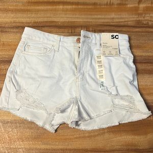 From kohl’s. Size 7. 28W. 2.5 in inseam